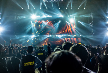 Helpful Tips for Reducing EDM Festival Anxiety